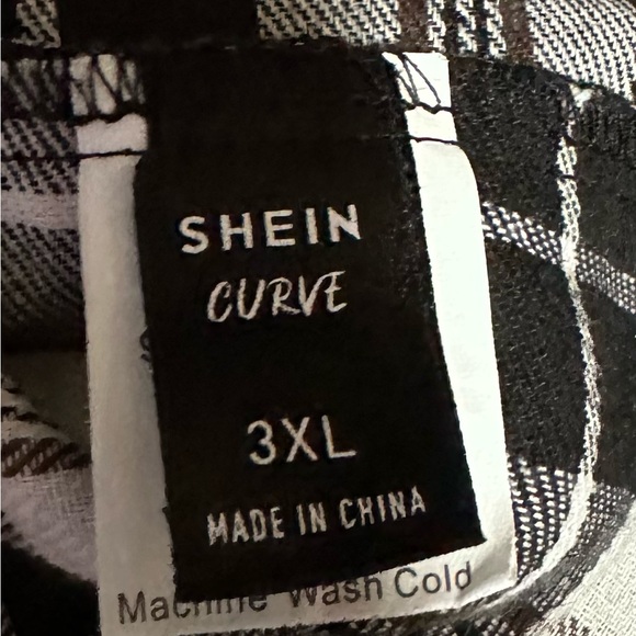 Plaid Skirt - Picture 2 of 2